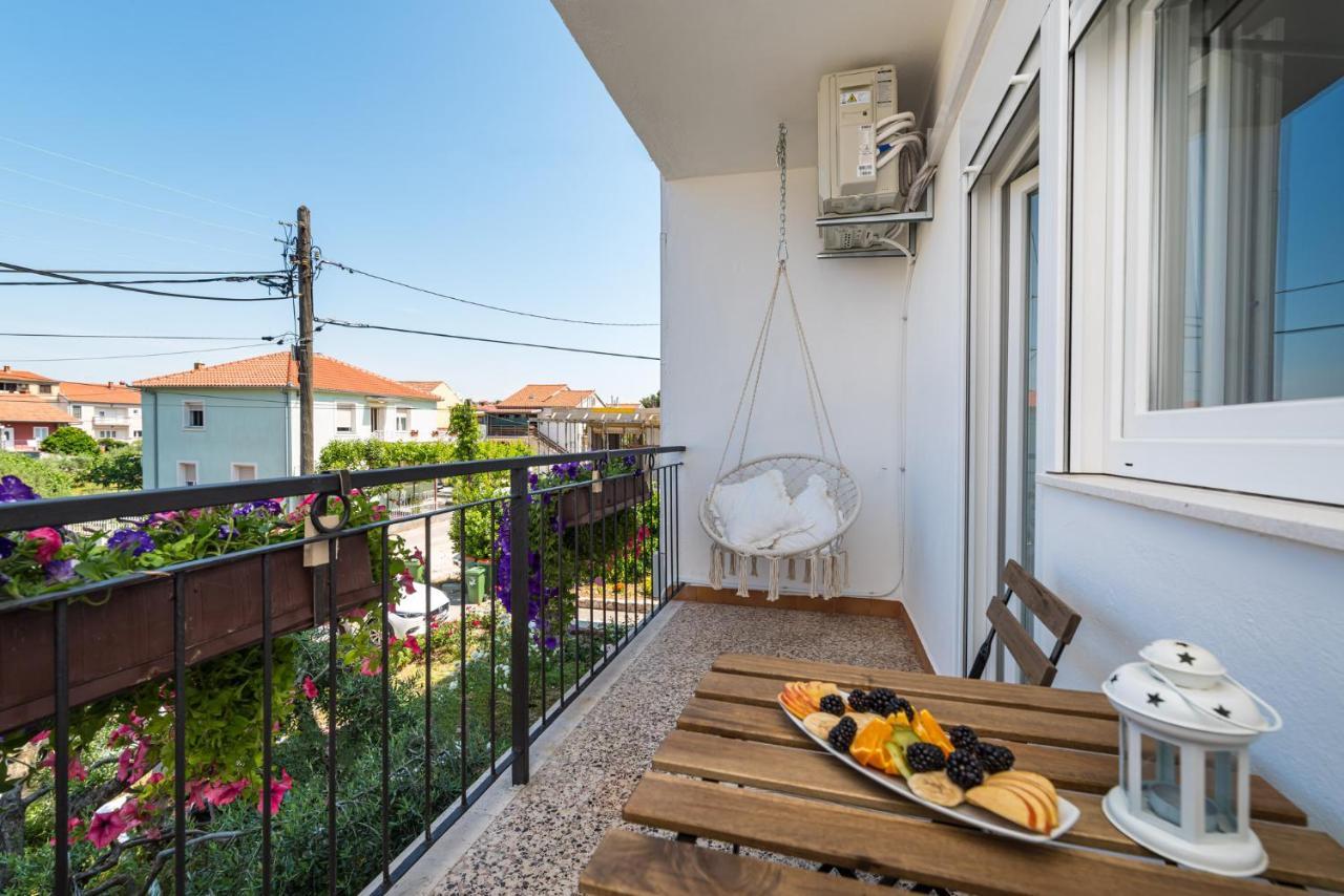 Apartment Mavi